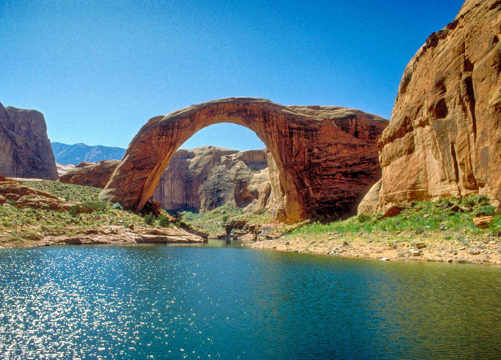 lake powell boat tours to rainbow bridge